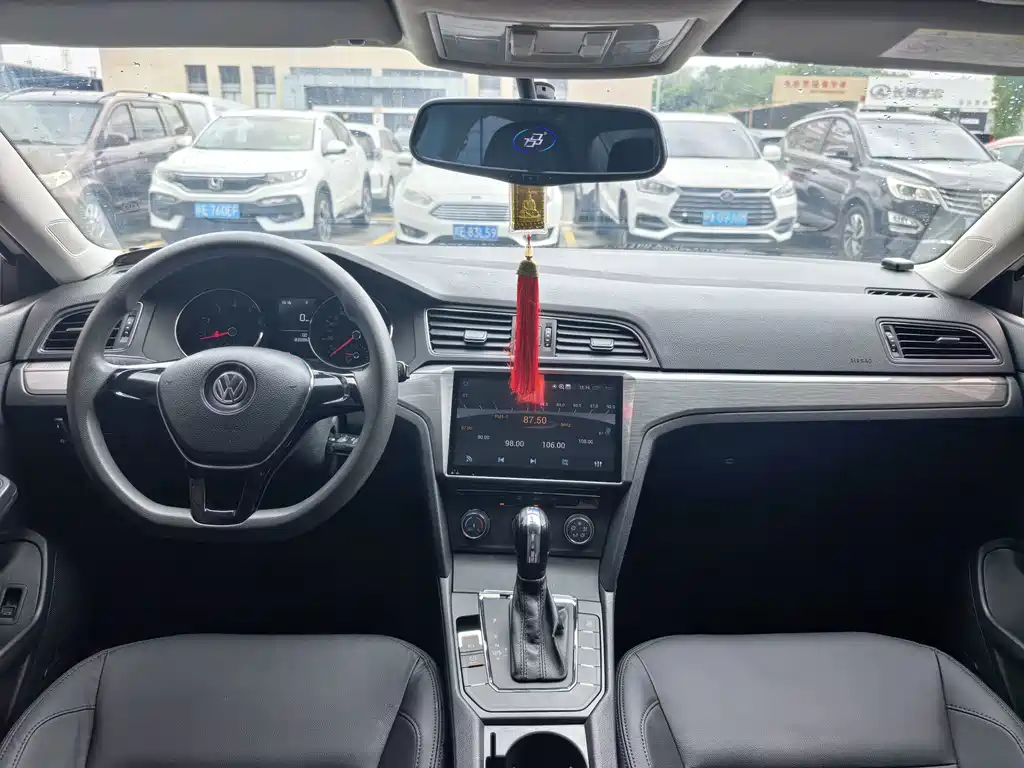 Volkswagen Lamando — миниатюра 9