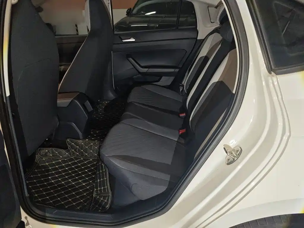 Volkswagen Lavida — миниатюра 15