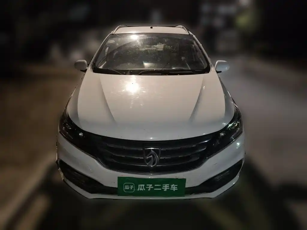 Baojun 310W — миниатюра 2