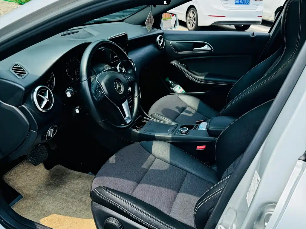 Mercedes-Benz A-Class A 2015 A 180