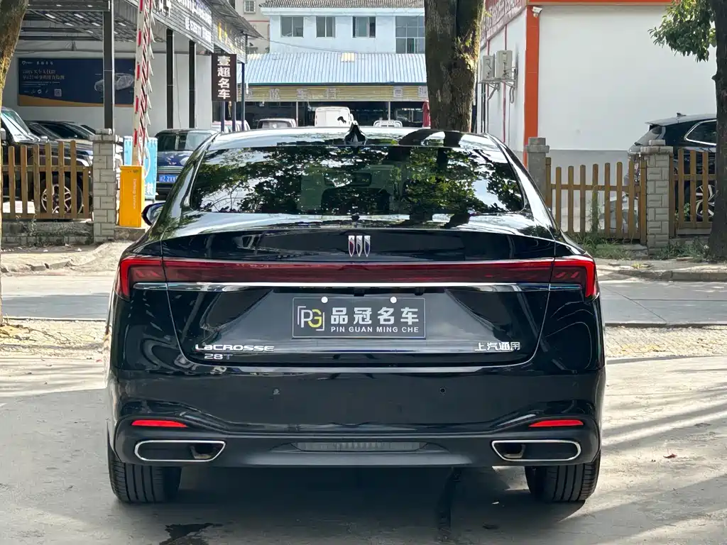 Buick LaCrosse — миниатюра 8