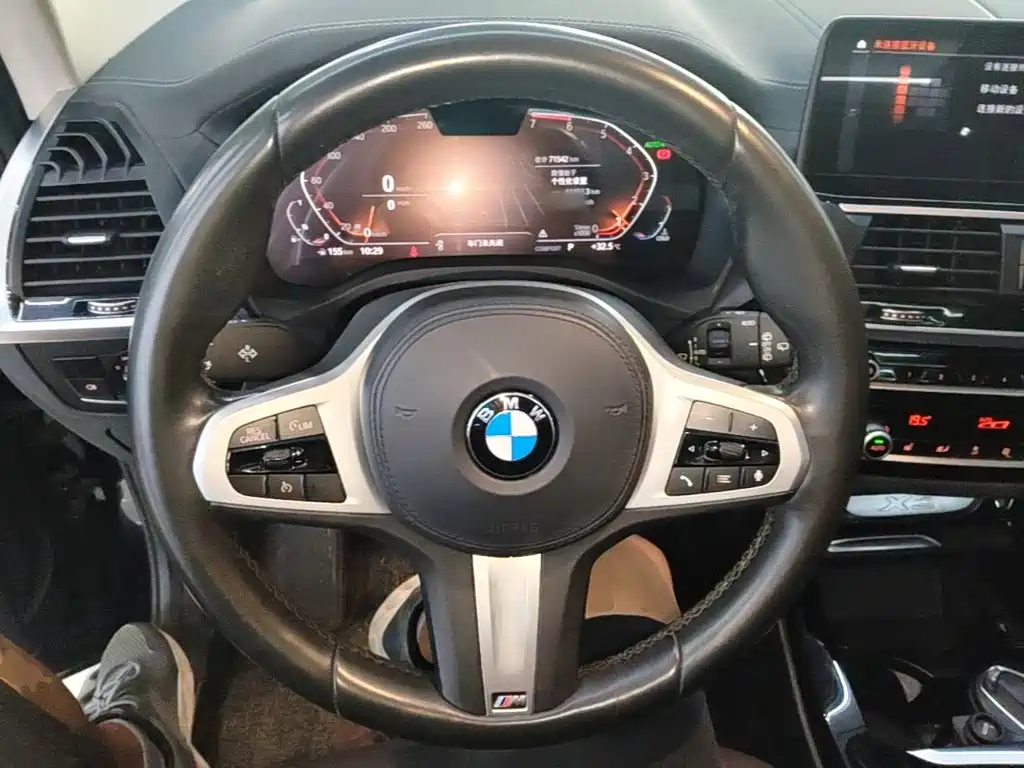 BMW X3 — миниатюра 11