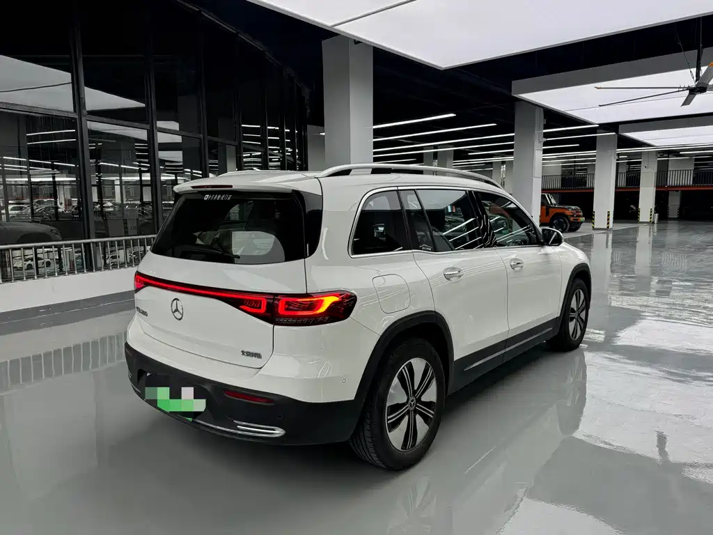 Mercedes-Benz EQB — миниатюра 15