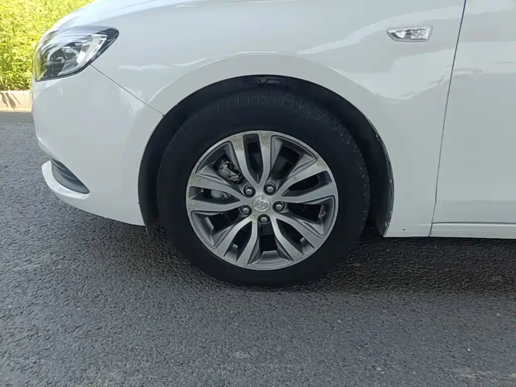 Buick Excelle — миниатюра 23