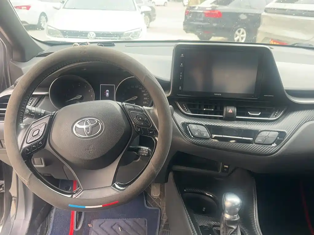Toyota IZOA — миниатюра 3