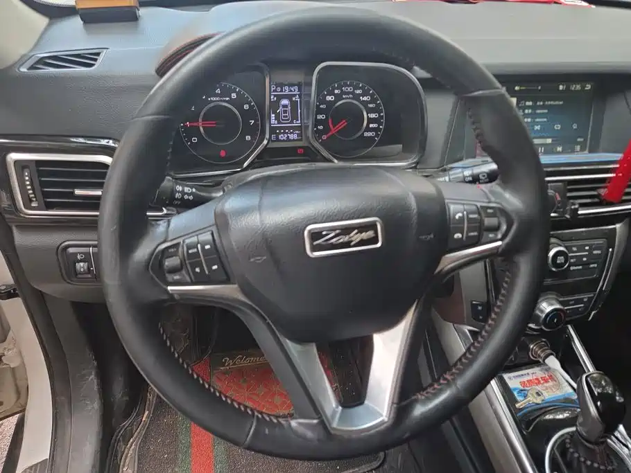 Zotye X5 — миниатюра 15