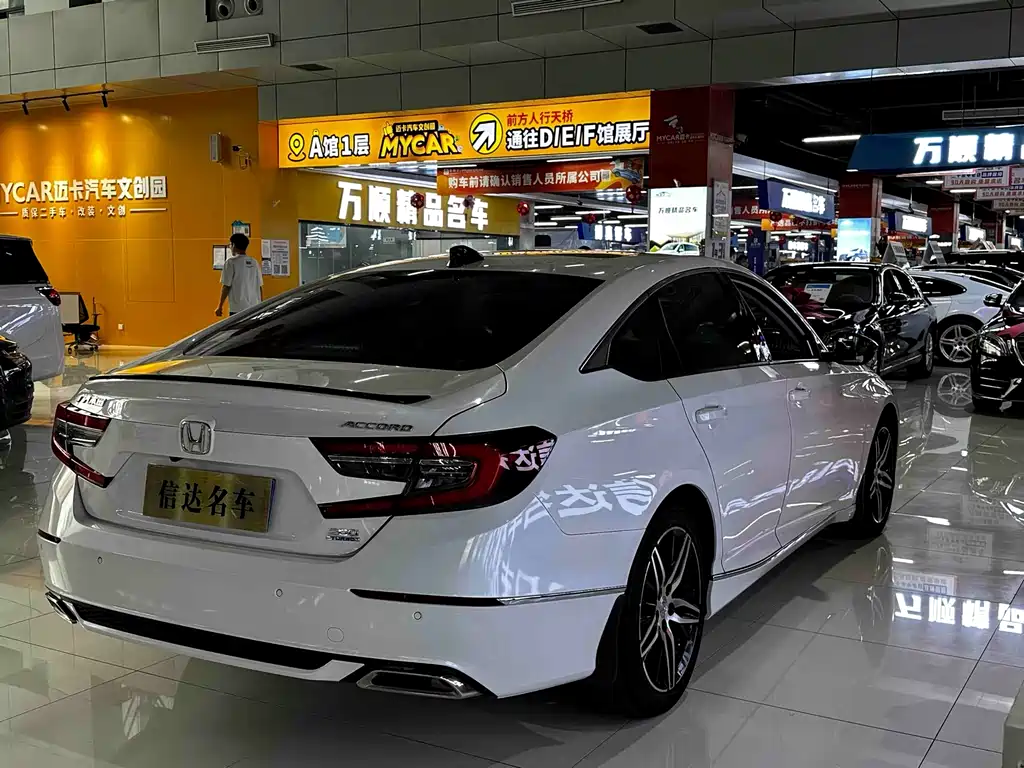 Honda Accord 2022 260TURBO Luxury