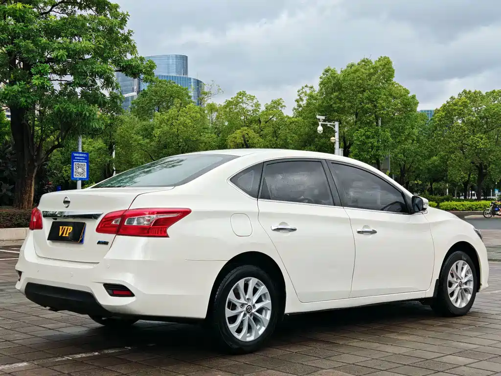 Nissan Sylphy — миниатюра 4