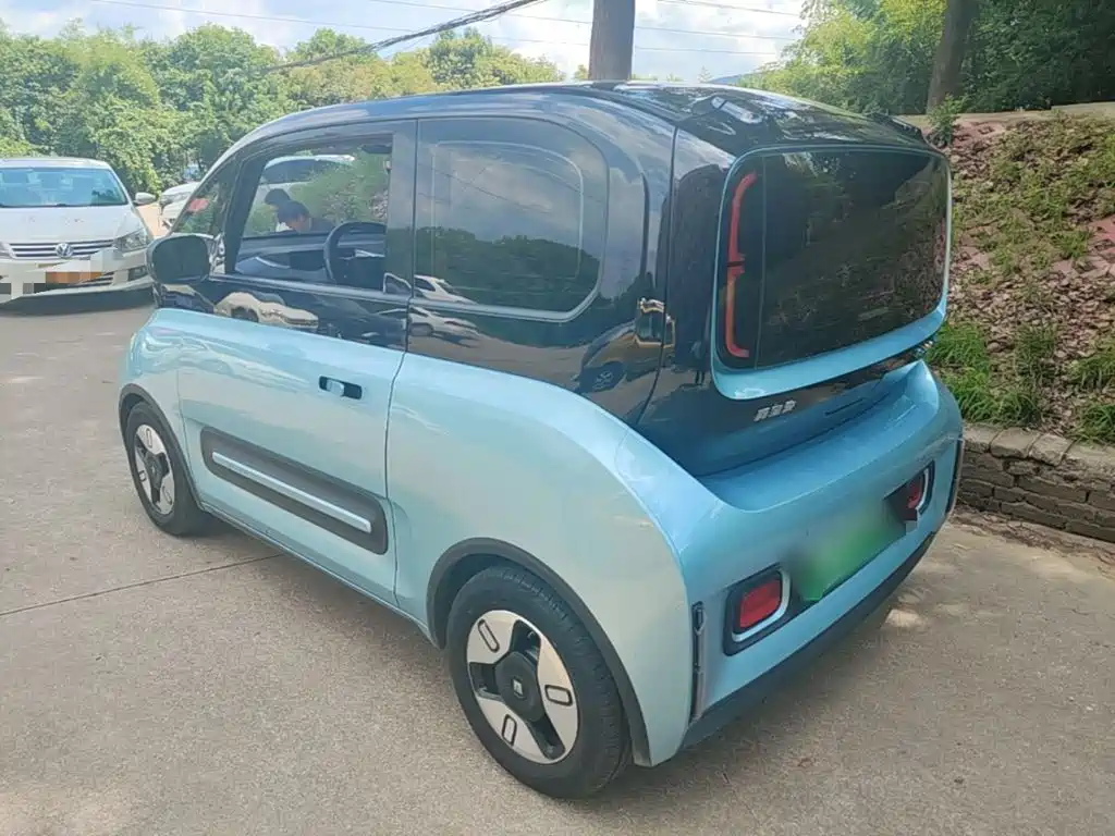 Baojun KiWi EV — миниатюра 5