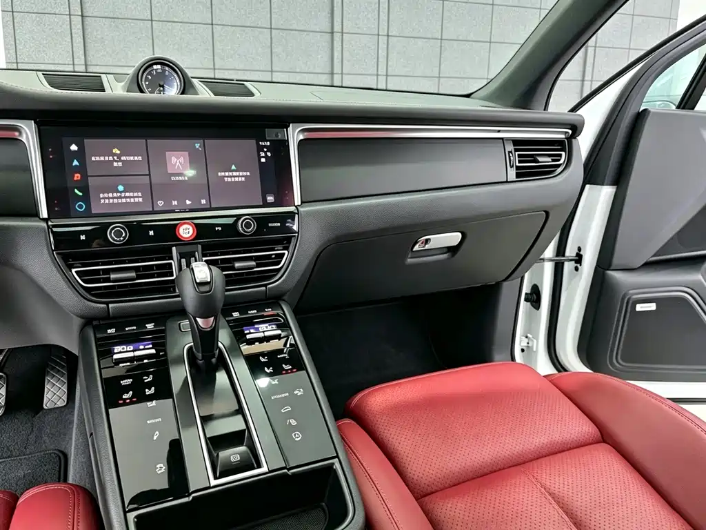 Porsche Macan — миниатюра 12