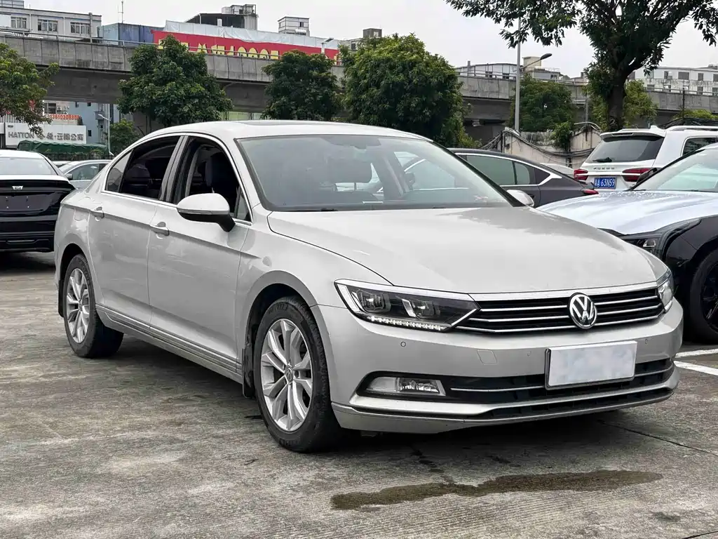 Volkswagen Magotan — миниатюра 3