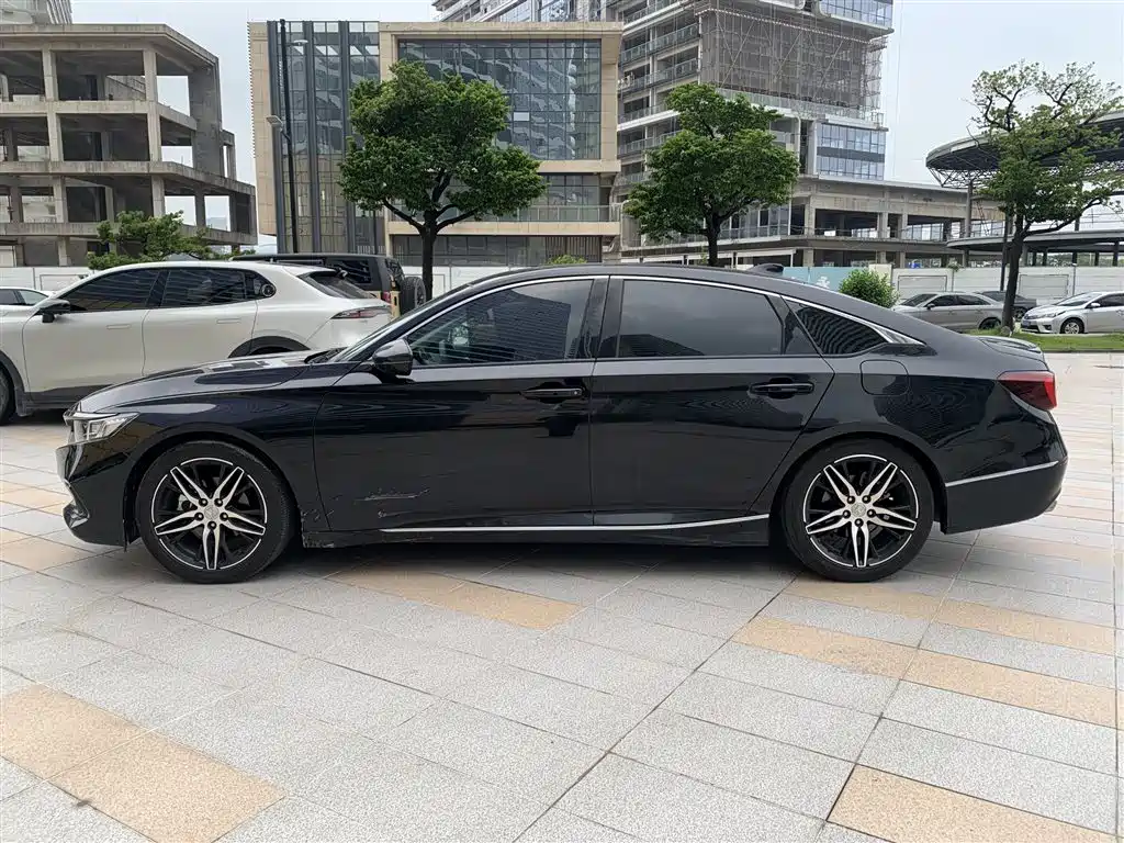 Honda Accord — миниатюра 3