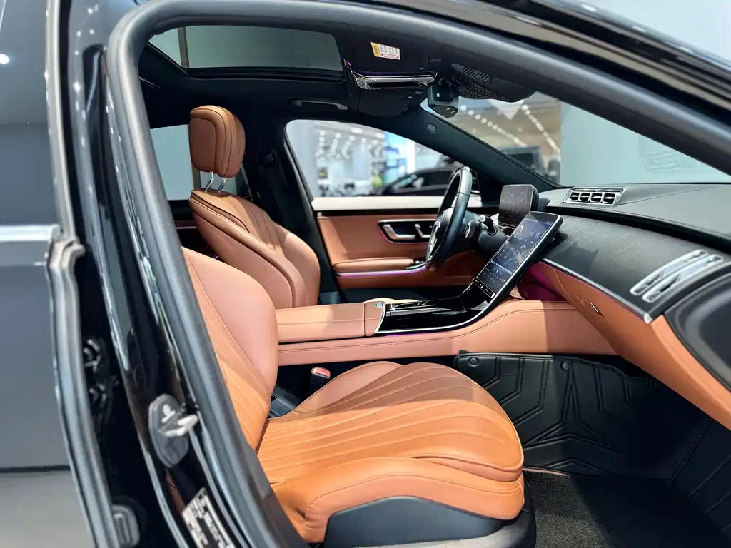 Mercedes-Benz S-Class — миниатюра 16