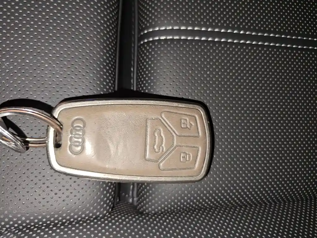 Audi A4L — миниатюра 9