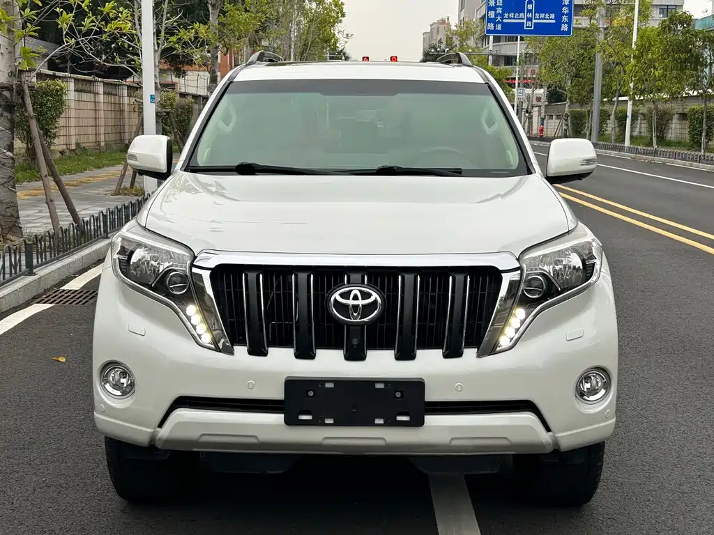 Toyota Prado — миниатюра 2