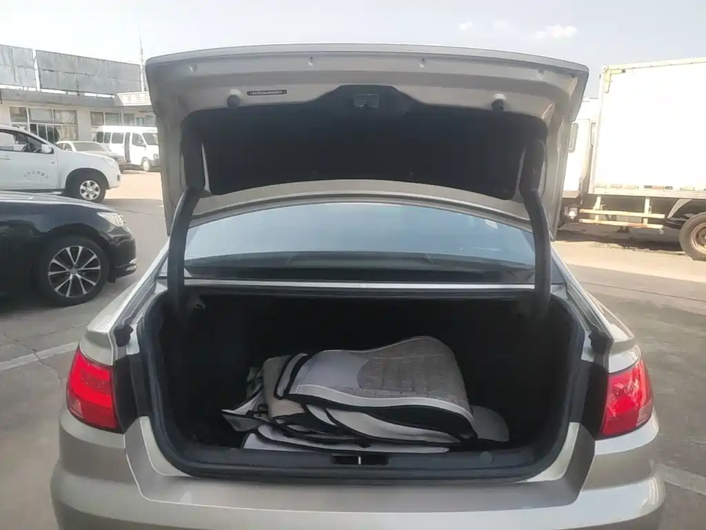 Geely Emgrand GL — миниатюра 19