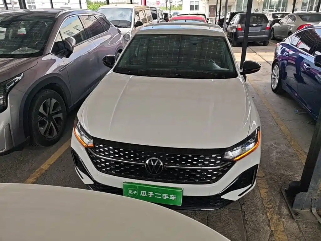 Volkswagen Lavida — миниатюра 3
