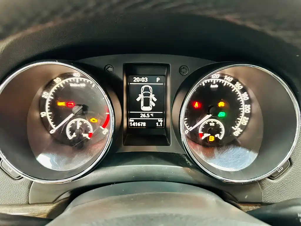 Skoda Yeti 1.8TSI DSG Wild Drive Edition, фото 46