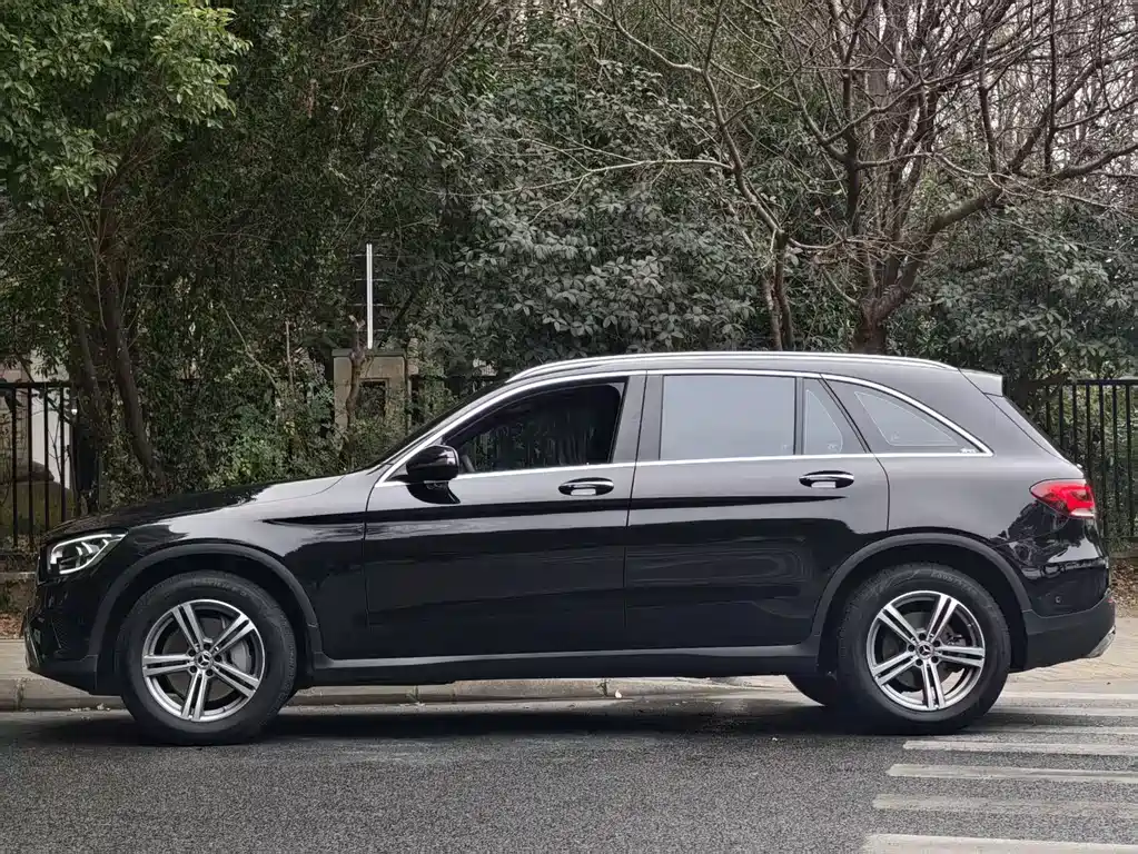 Mercedes-Benz GLC — миниатюра 2