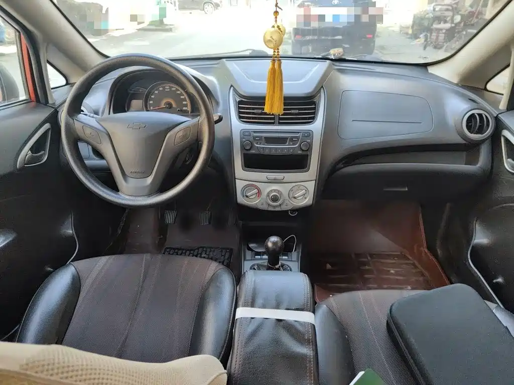 Chevrolet Sail — миниатюра 10