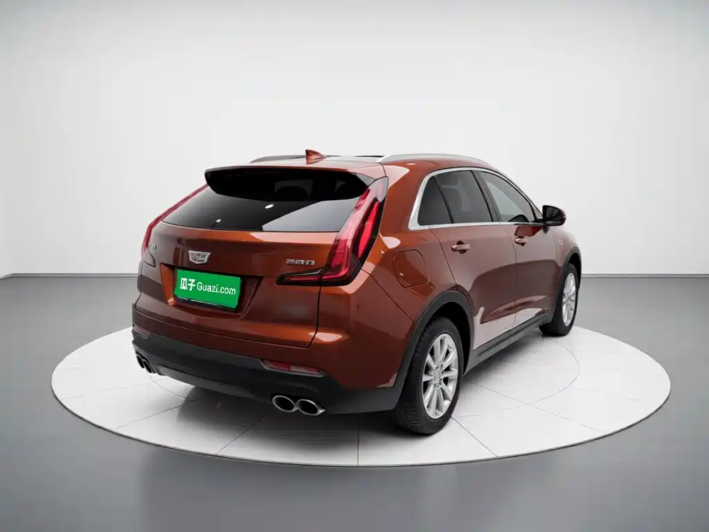 Cadillac XT4 — миниатюра 6