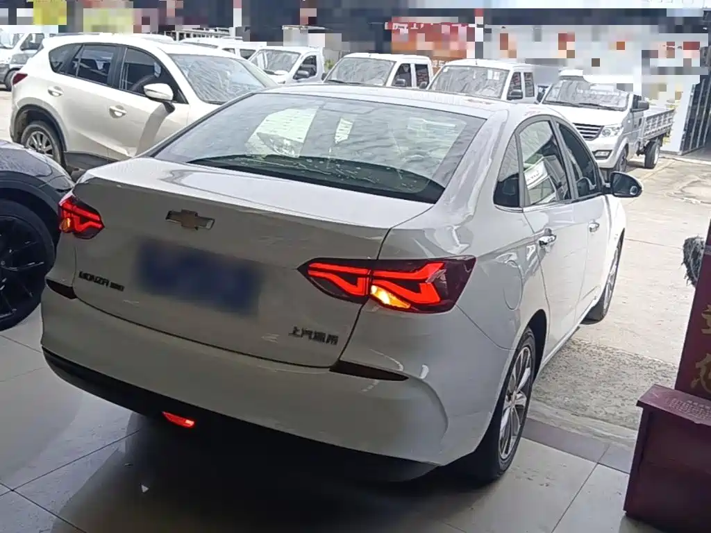 Chevrolet Monza — миниатюра 7