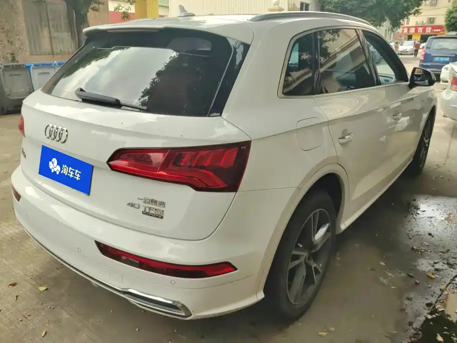 Audi Q5L — миниатюра 3