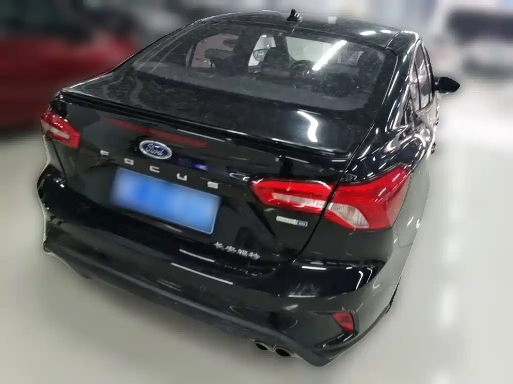 Ford Focus — миниатюра 12