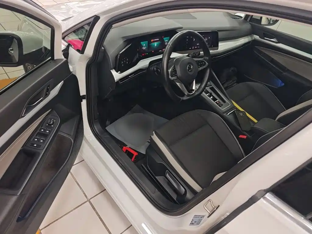 Volkswagen Golf — миниатюра 16