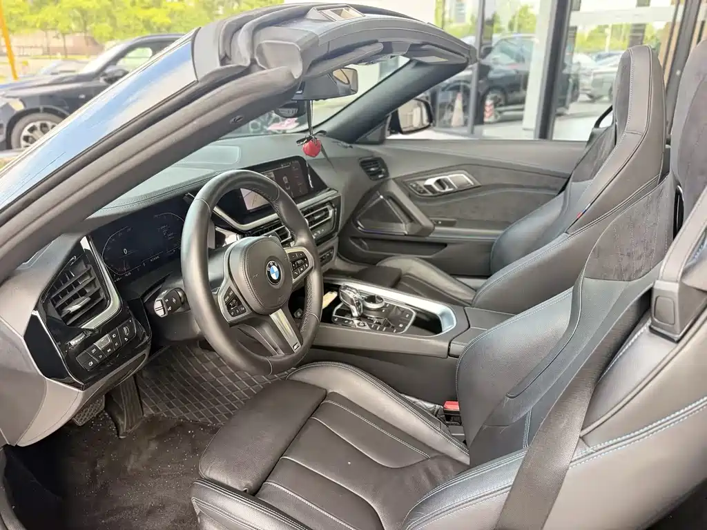 BMW Z4 sDrive 25i M Sport Package, фото 8