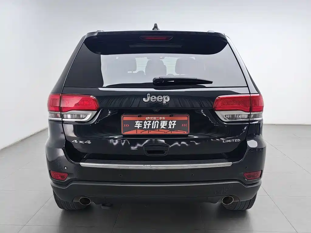 Jeep Grand Cherokee (Import) — миниатюра 4