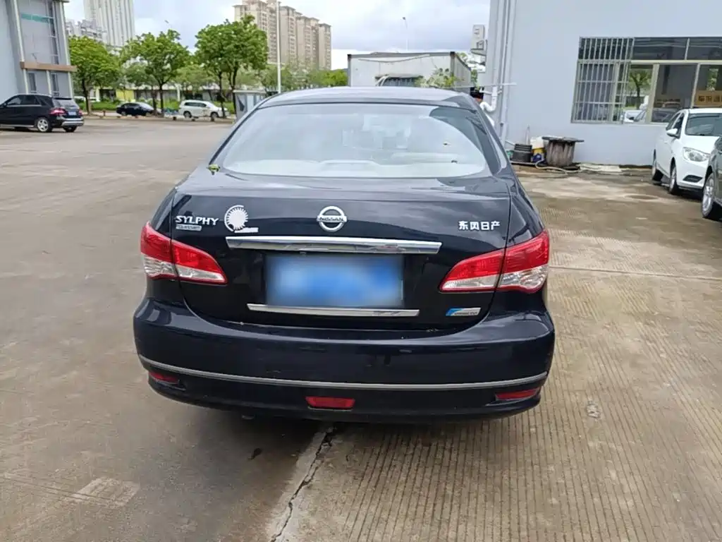 Nissan Sylphy — миниатюра 6