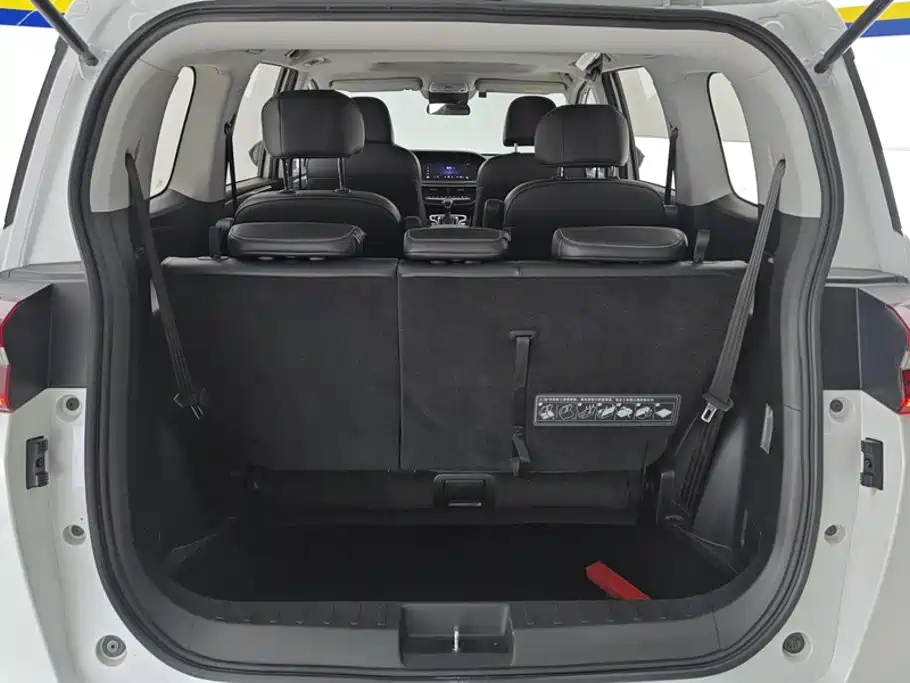 GAC Motor Trumpchi M6 — миниатюра 4