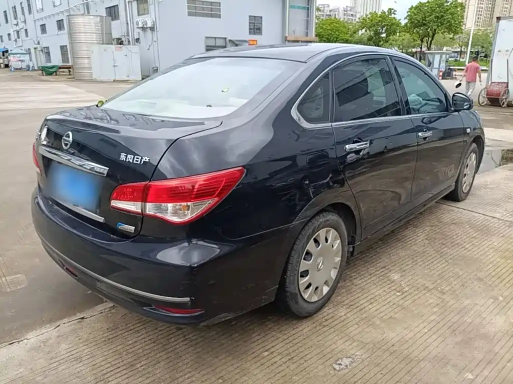Nissan Sylphy — миниатюра 7