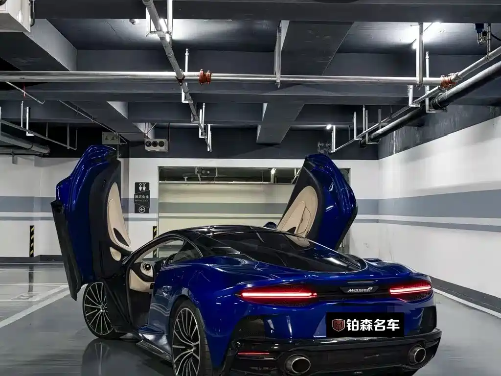 McLaren GT — миниатюра 2