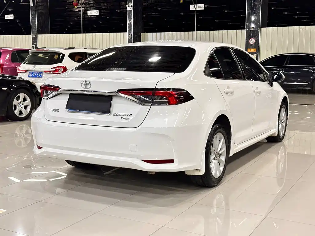 Toyota Corolla — миниатюра 11
