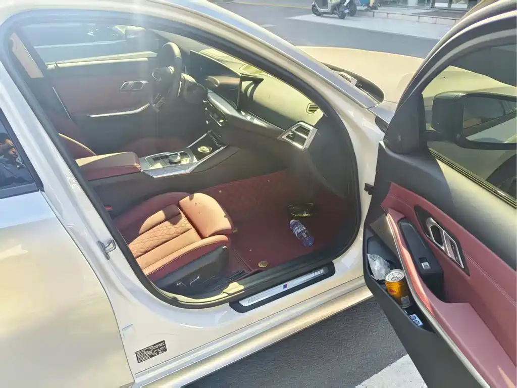 BMW 3 Series — миниатюра 8