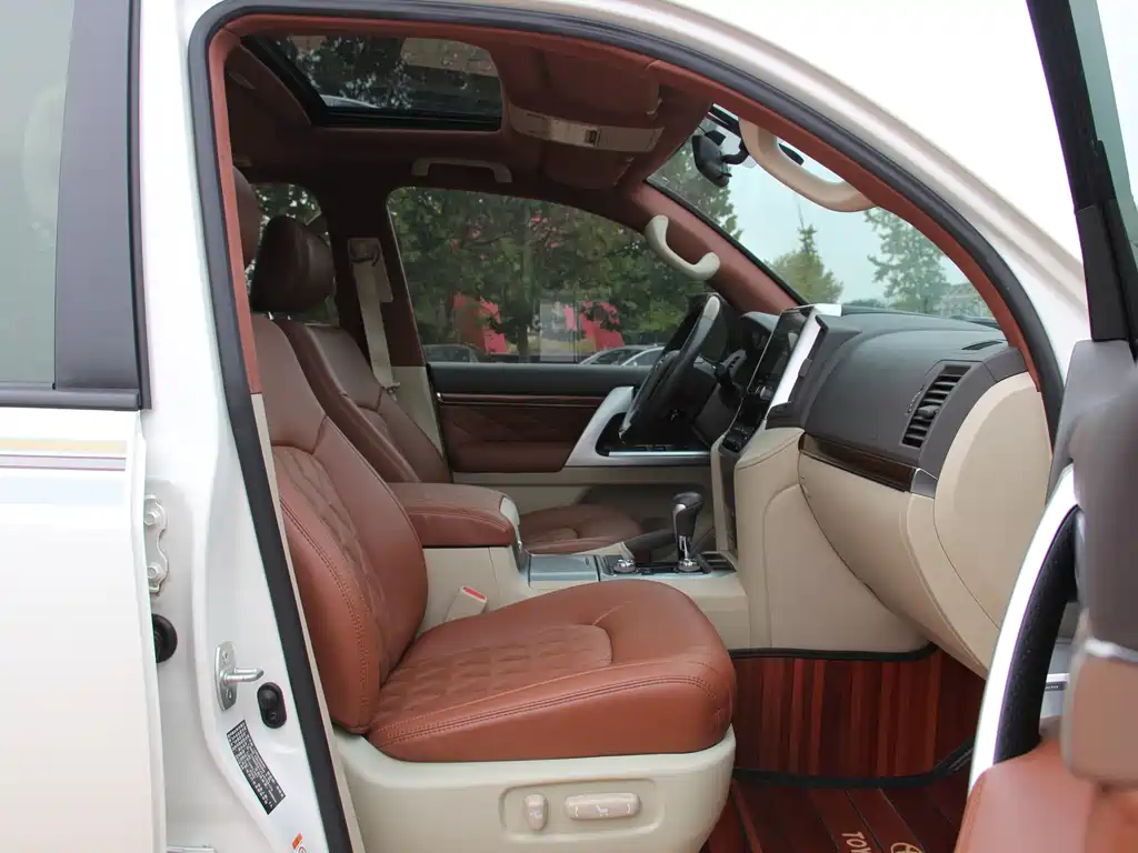 Toyota Land Cruiser — миниатюра 15