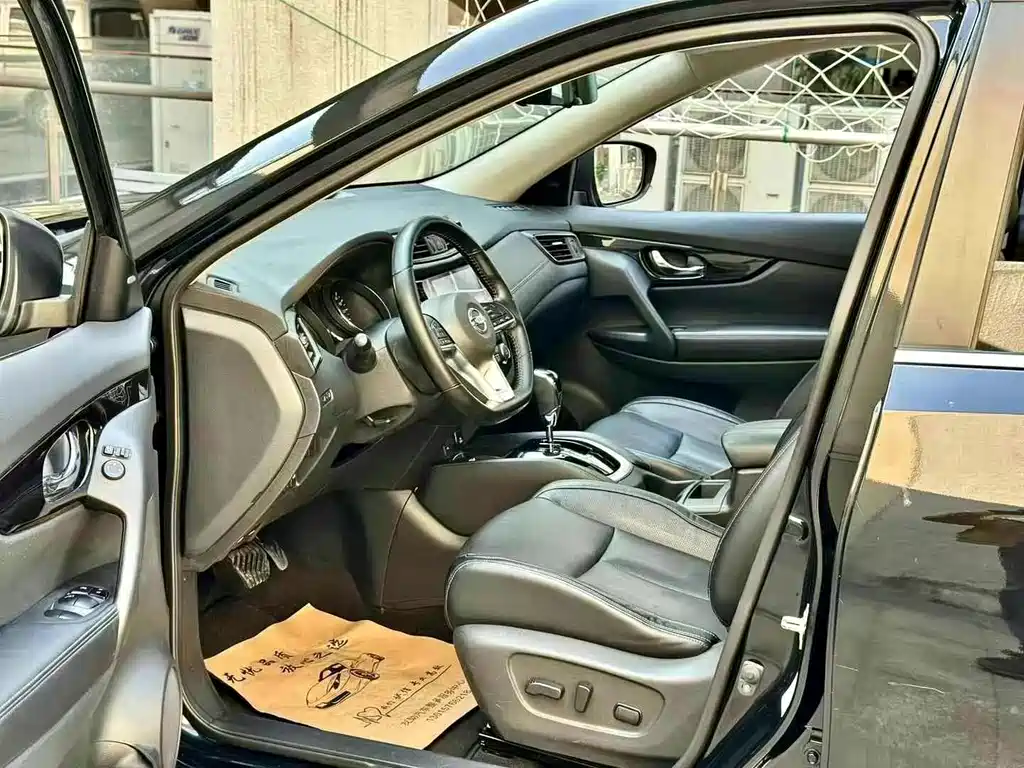 Nissan X-Trail — миниатюра 6
