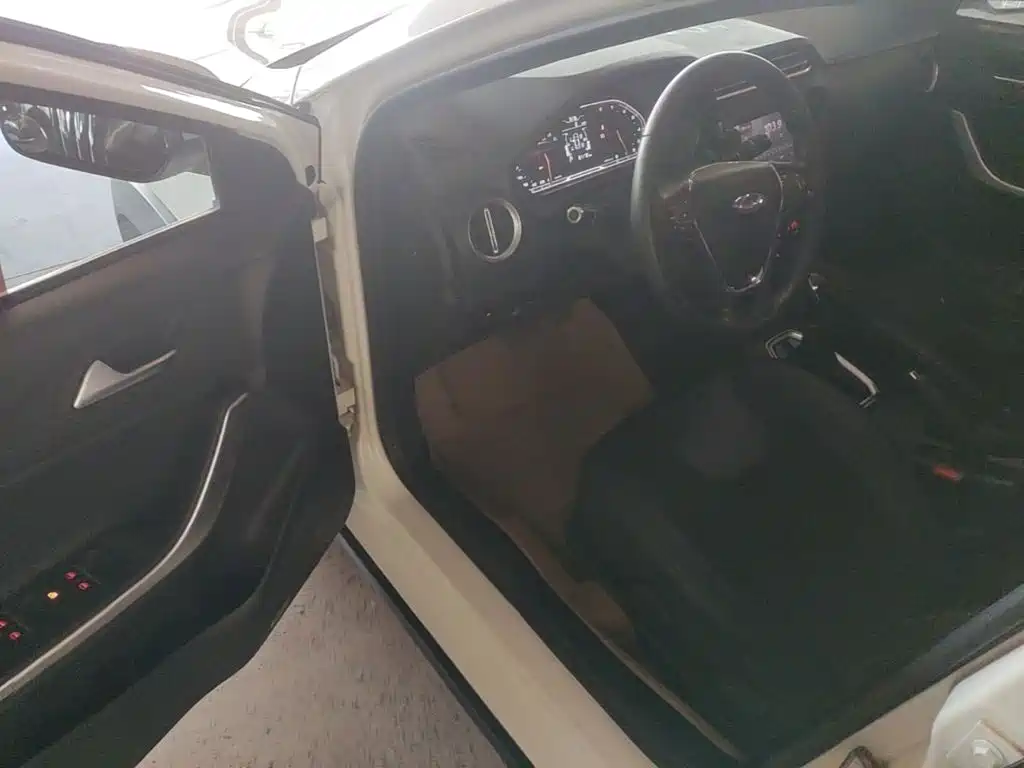 Chery Tiggo 3x — миниатюра 16