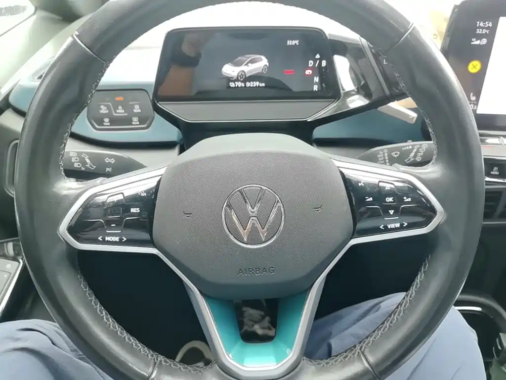 Volkswagen ID.3 — миниатюра 11