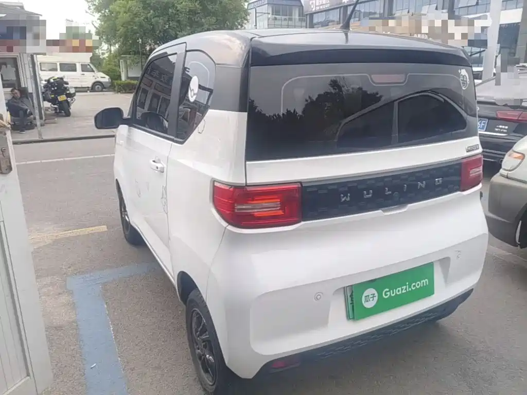 Wuling MINIEV — миниатюра 5