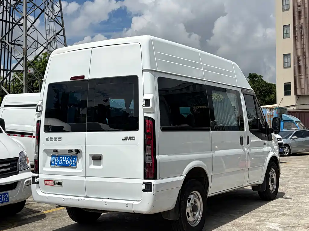 JMC JMC Fushun — миниатюра 12