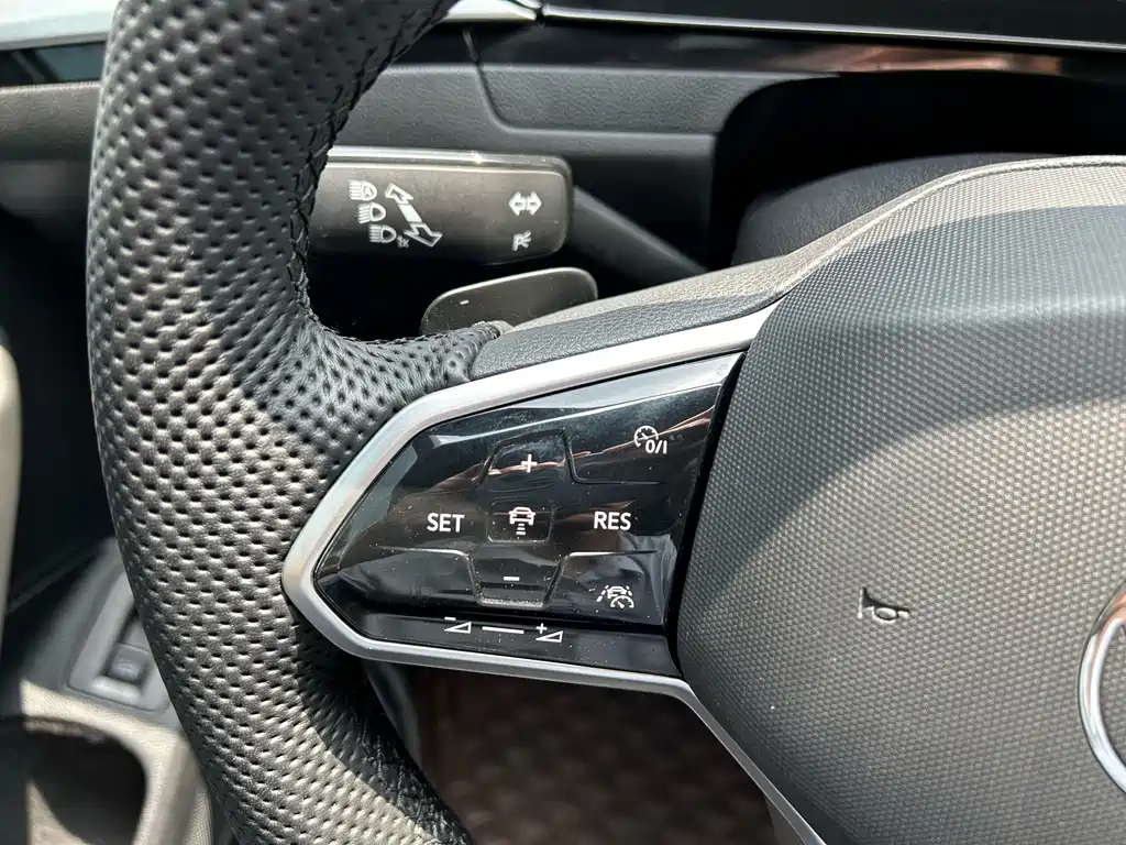 Volkswagen CC — миниатюра 24