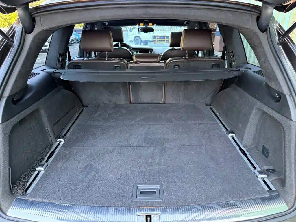 Audi Q7 — миниатюра 14