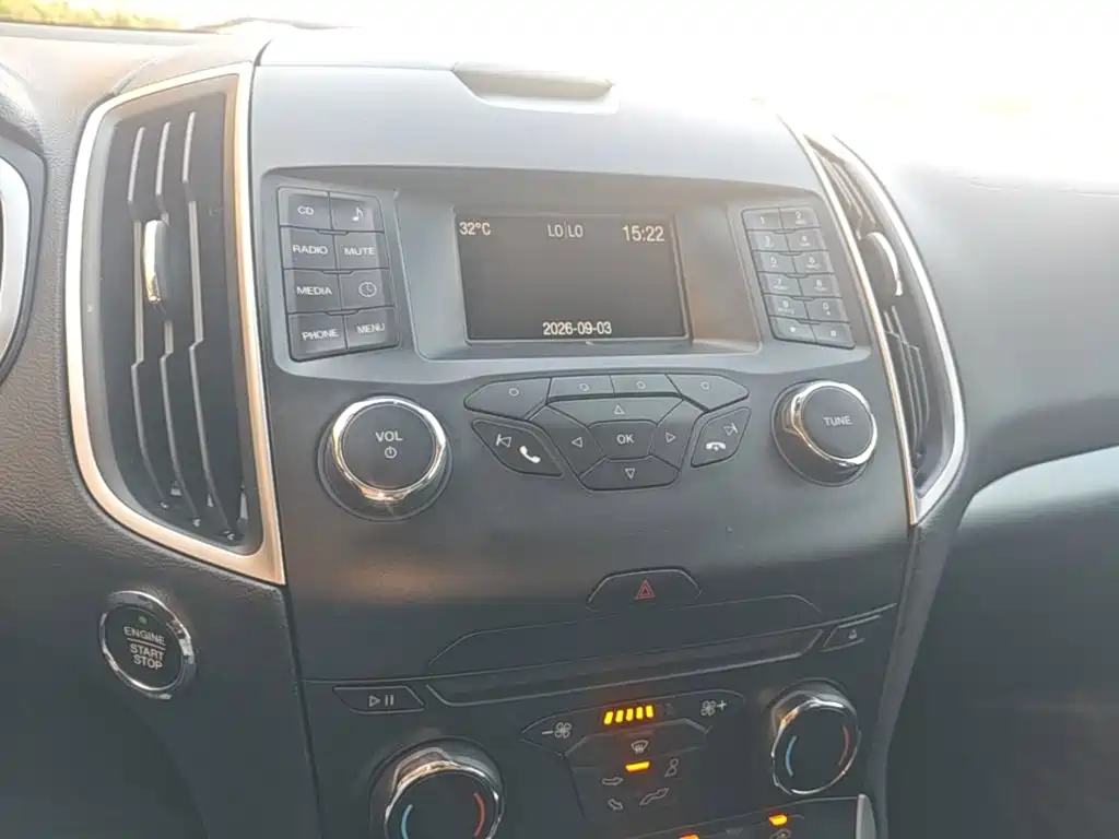 Ford Edge — миниатюра 13