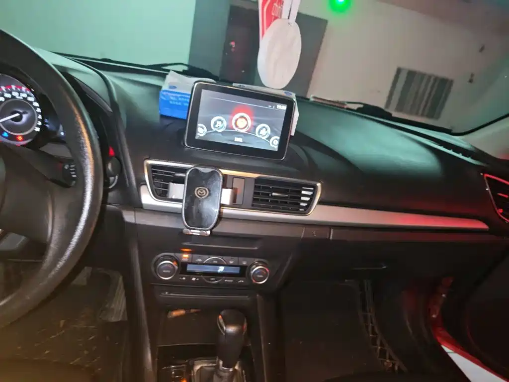 Mazda 3 Axela — миниатюра 6