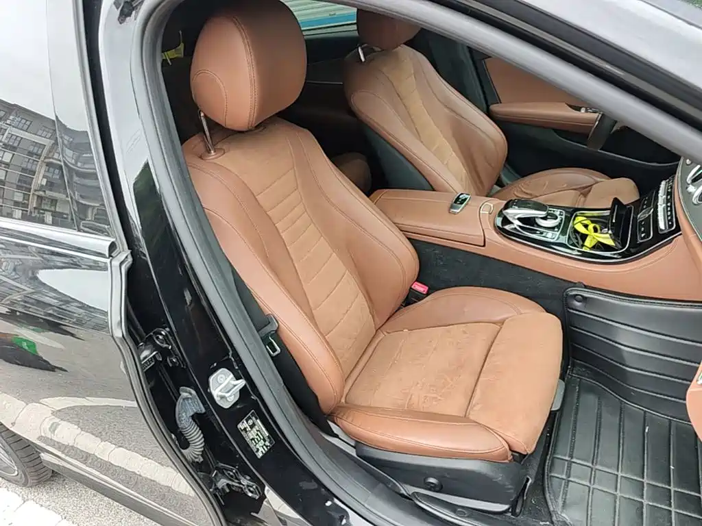 Mercedes-Benz E-Class — миниатюра 25