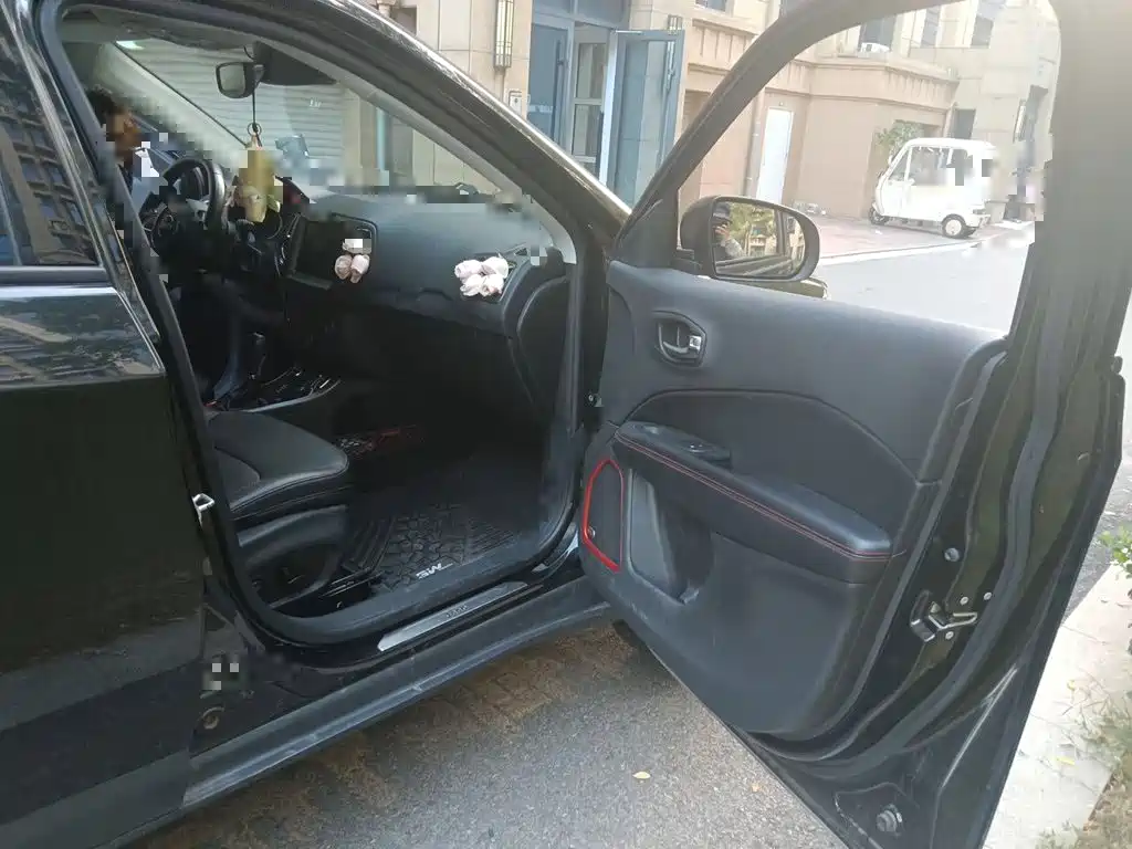 Jeep Compass — миниатюра 19