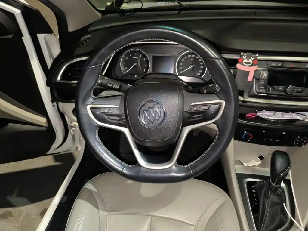 Buick Excelle — миниатюра 11